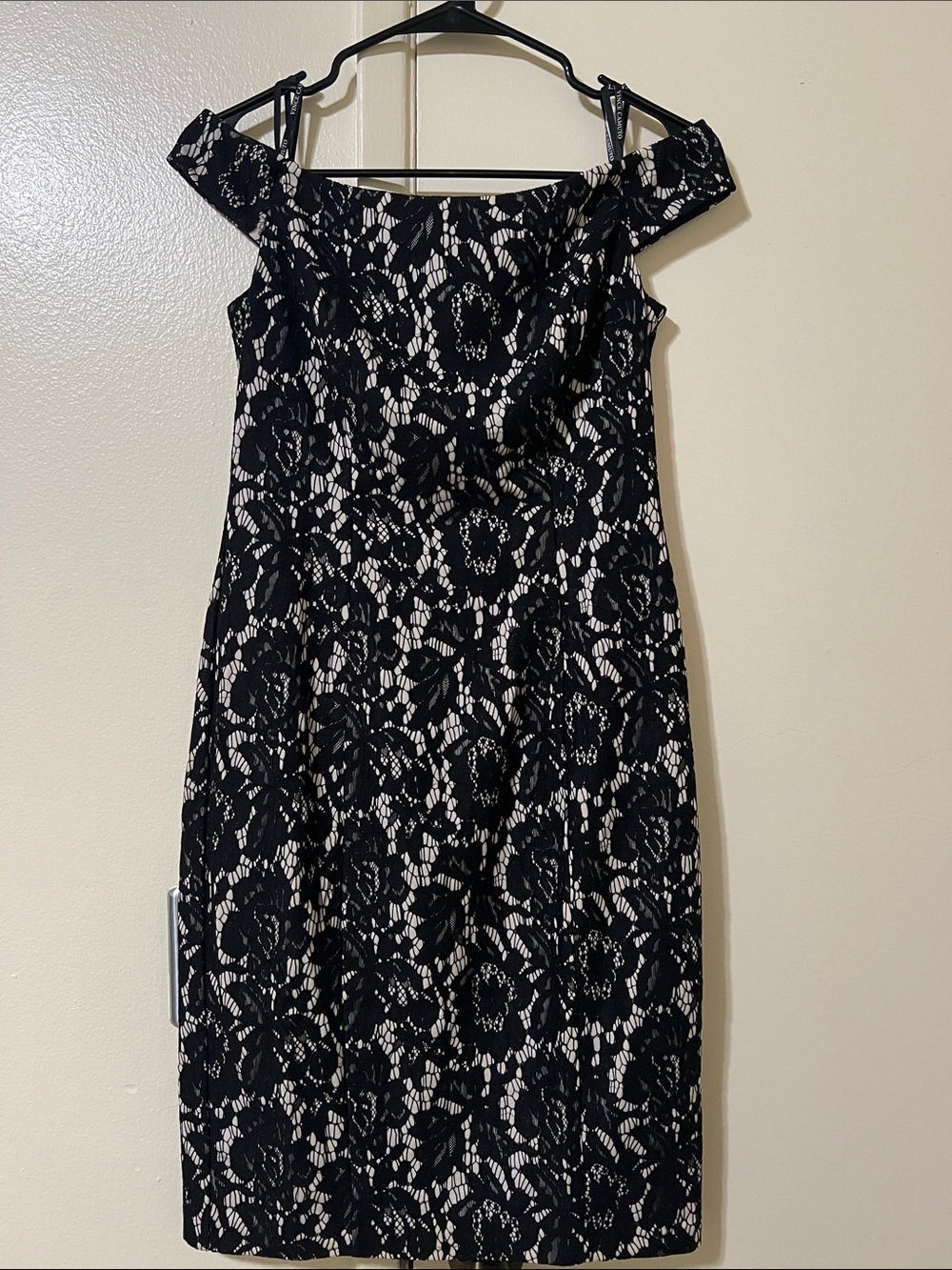 Vince Camuto Black Lace Off-Shoulder Sheath Dress